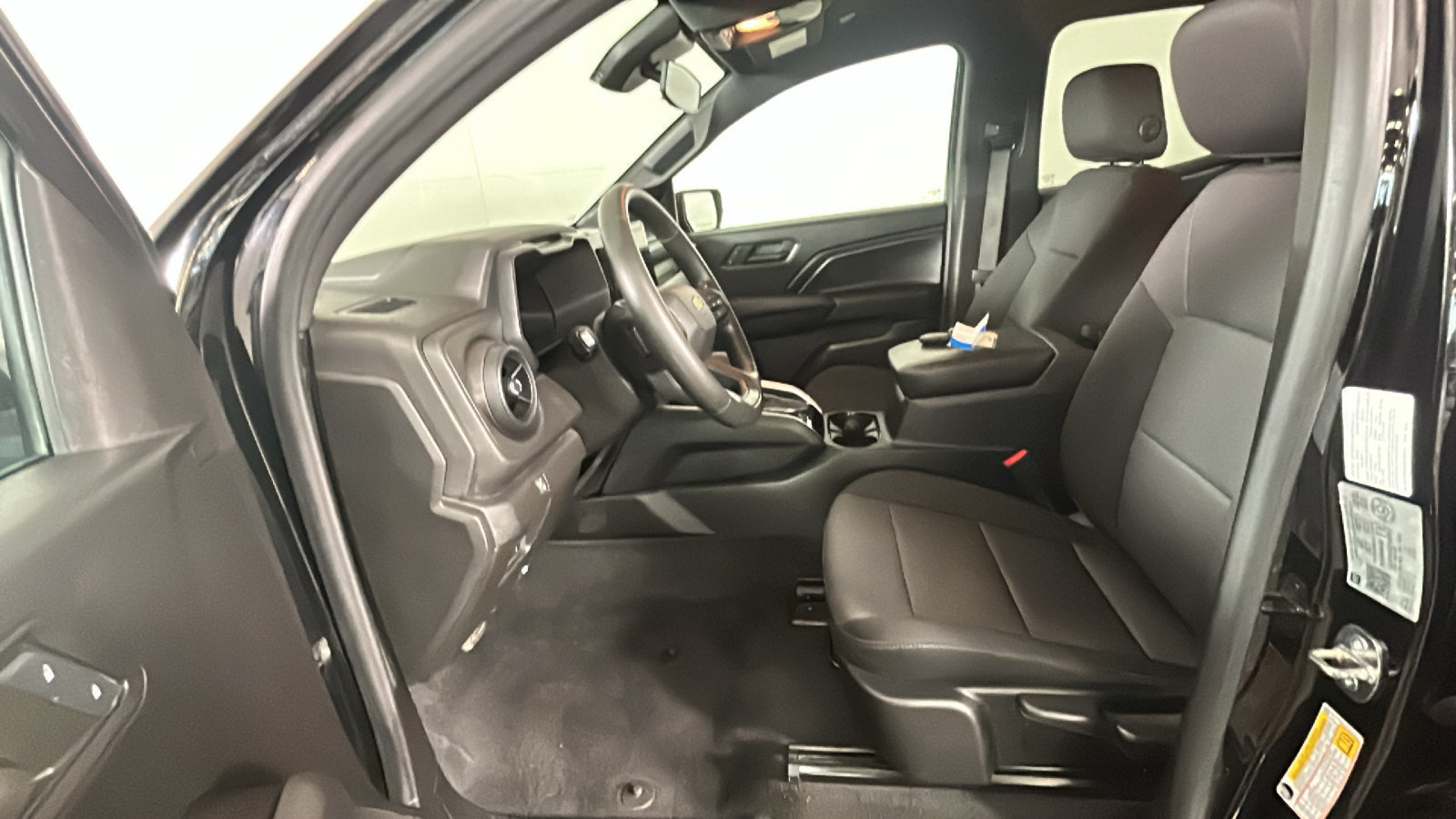 Used 2023 Chevrolet Colorado W/T w/ LPO, Pro Essentials Package AWD/4WD image 13