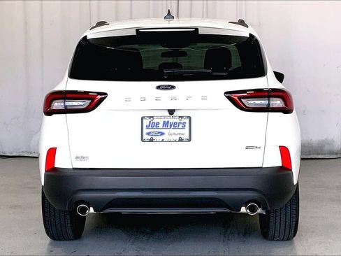 Used 2026 Ford Escape ST-Line Select AWD/4WD image 3