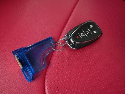 Used 2021 Chevrolet Camaro LT w/ RS Package image 47