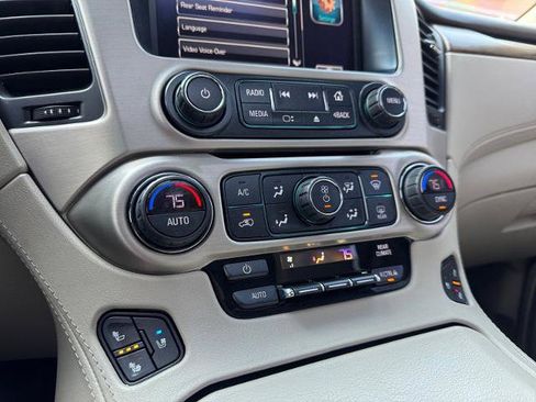 Used 2020 GMC Yukon Denali w/ Denali Ultimate Package image 28