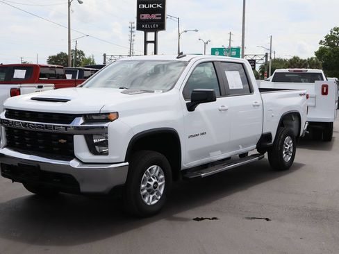 Certified 2022 Chevrolet Silverado 2500 LT AWD/4WD image 5