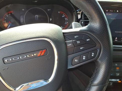 Used 2023 Dodge Durango R/T RWD image 11