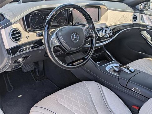 Used 2016 Mercedes-Benz Maybach S 600 image 9