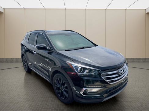 Used 2018 Hyundai Santa Fe Sport w/ Cargo Package image 18
