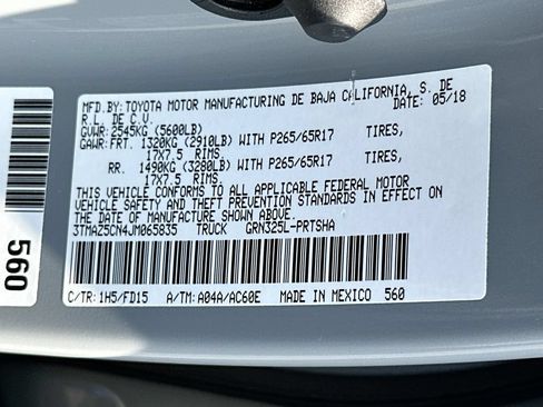 Used 2018 Toyota Tacoma TRD Sport RWD image 27