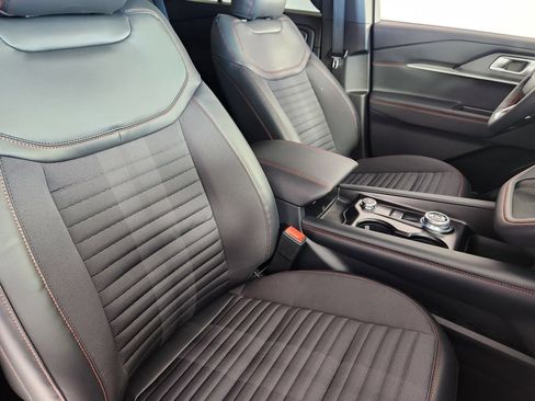 New 2026 Ford Explorer ST-Line AWD/4WD image 10