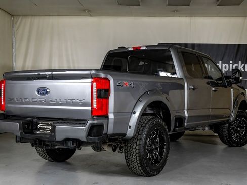 Used 2024 Ford F250 Lariat image 9