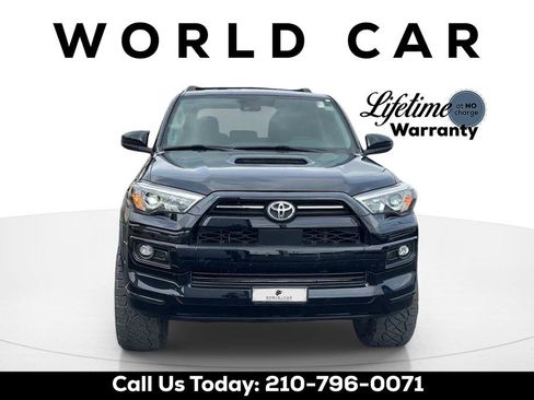 Used 2024 Toyota 4Runner TRD Sport AWD/4WD image 8