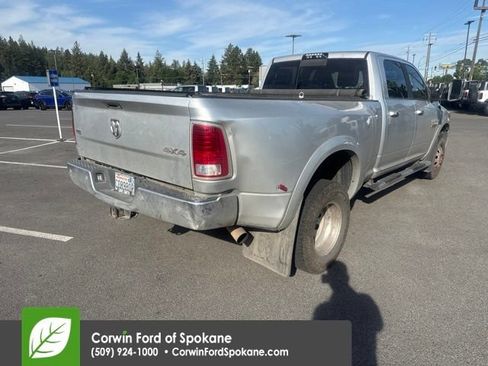 Used 2018 RAM 3500 Laramie w/ Cold Weather Group AWD/4WD image 5