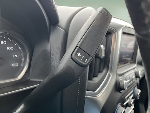 Used 2020 Chevrolet Silverado 2500 LTZ image 18