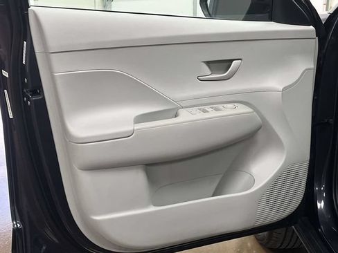Used 2024 Hyundai Kona SEL AWD/4WD image 15