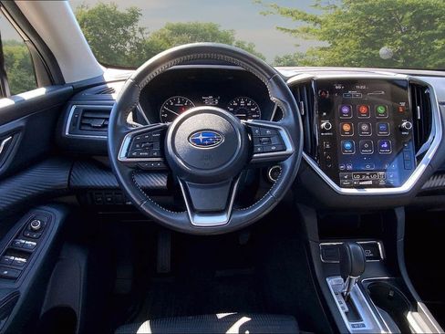 Used 2023 Subaru Ascent Premium w/ Convenience Package AWD/4WD image 8