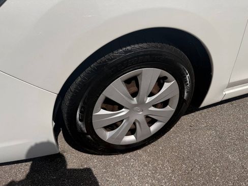 Used 2015 Subaru Impreza 2.0i AWD/4WD image 14