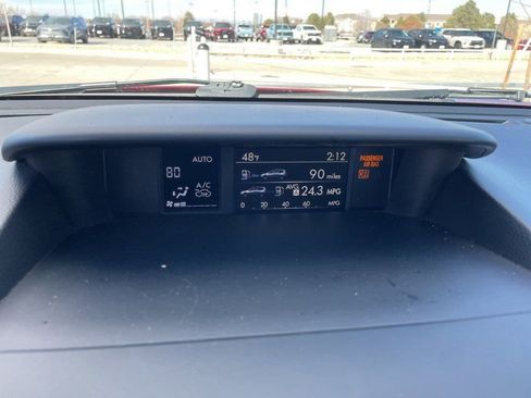 Used 2018 Subaru Forester 2.5i Touring image 13