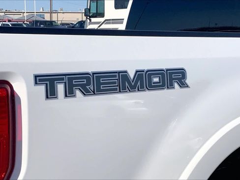 Used 2022 Ford F250 Lariat w/ Tremor Off-Road Package AWD/4WD image 10