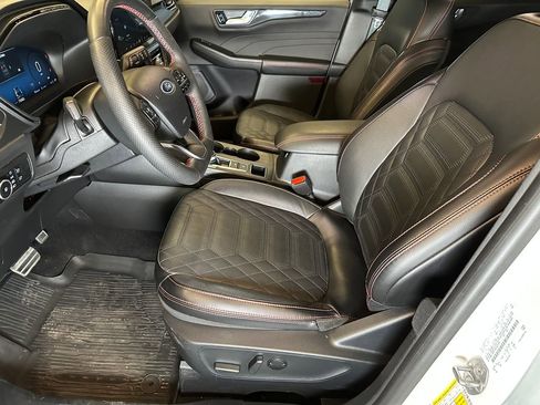 Used 2024 Ford Escape ST-Line Elite w/ Premium Technology Package AWD/4WD image 20