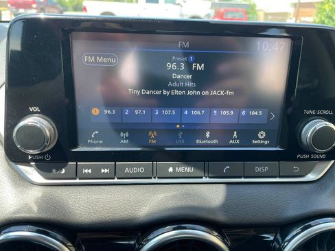 Used 2024 Nissan Sentra S FWD image 6