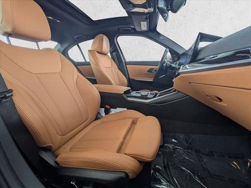 Used 2024 BMW 330i 330i w/ M Sport Package image 21