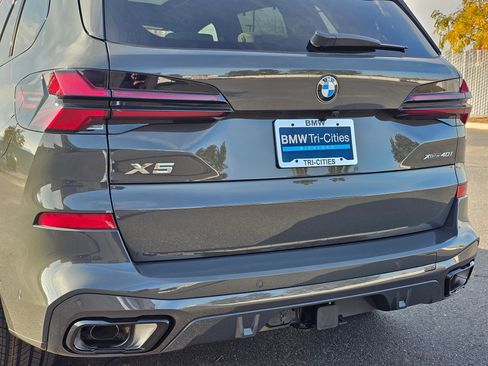 New 2026 BMW X5 xDrive40i w/ Executive Package image 7