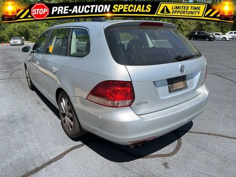 Used 2014 Volkswagen Jetta SE FWD image 13