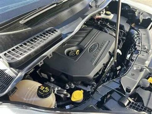 Used 2017 Ford Escape SE image 19