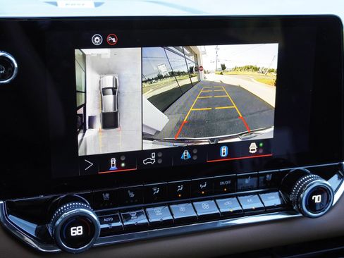 Used 2025 GMC Canyon AT4 w/ Nightfall Edition AWD/4WD image 27