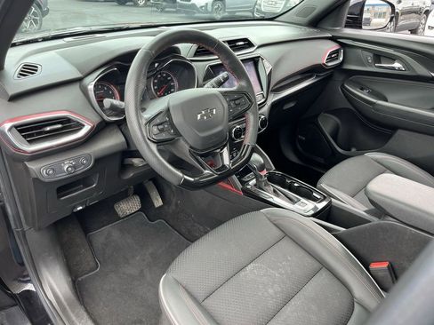 Certified 2023 Chevrolet TrailBlazer RS w/ Sun and Liftgate Package image 10