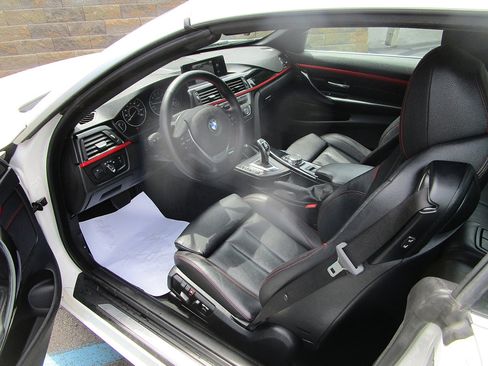 Used 2015 BMW 428i xDrive Convertible image 22