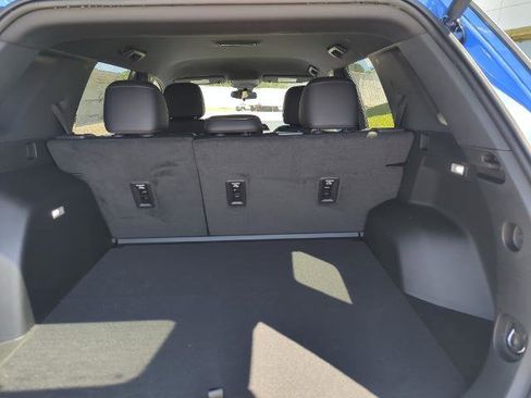 New 2025 GMC Terrain Elevation w/ Elevation Premium Package image 4