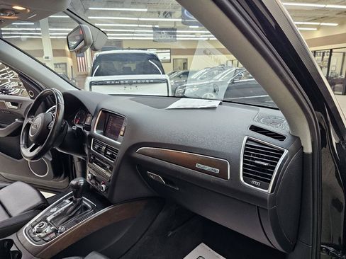 Used 2014 Audi Q5 2.0T Premium Plus AWD/4WD image 23