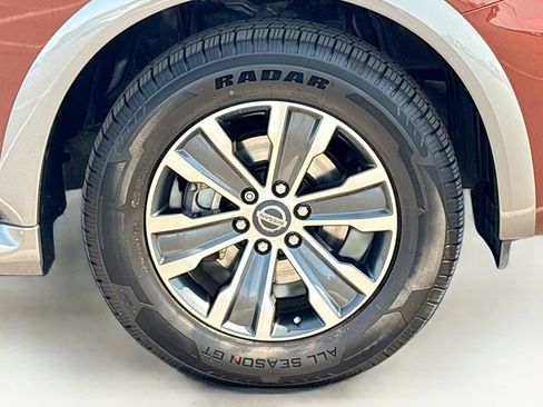 Used 2018 Nissan Armada SL w/ Premium Package AWD/4WD image 33