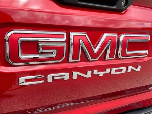 Used 2026 GMC Canyon AT4 w/ Technology Plus Package image 55