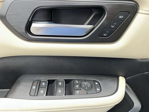 New 2026 Nissan Armada Platinum w/ Convenience Package image 11