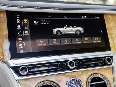 Used 2022 Bentley Continental GT Mulliner AWD/4WD image 42