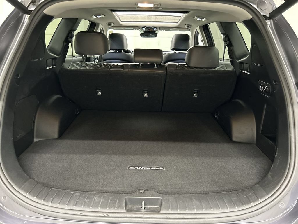 Used 2022 Hyundai Santa Fe SEL Premium w/ Cargo Package AWD/4WD image 23