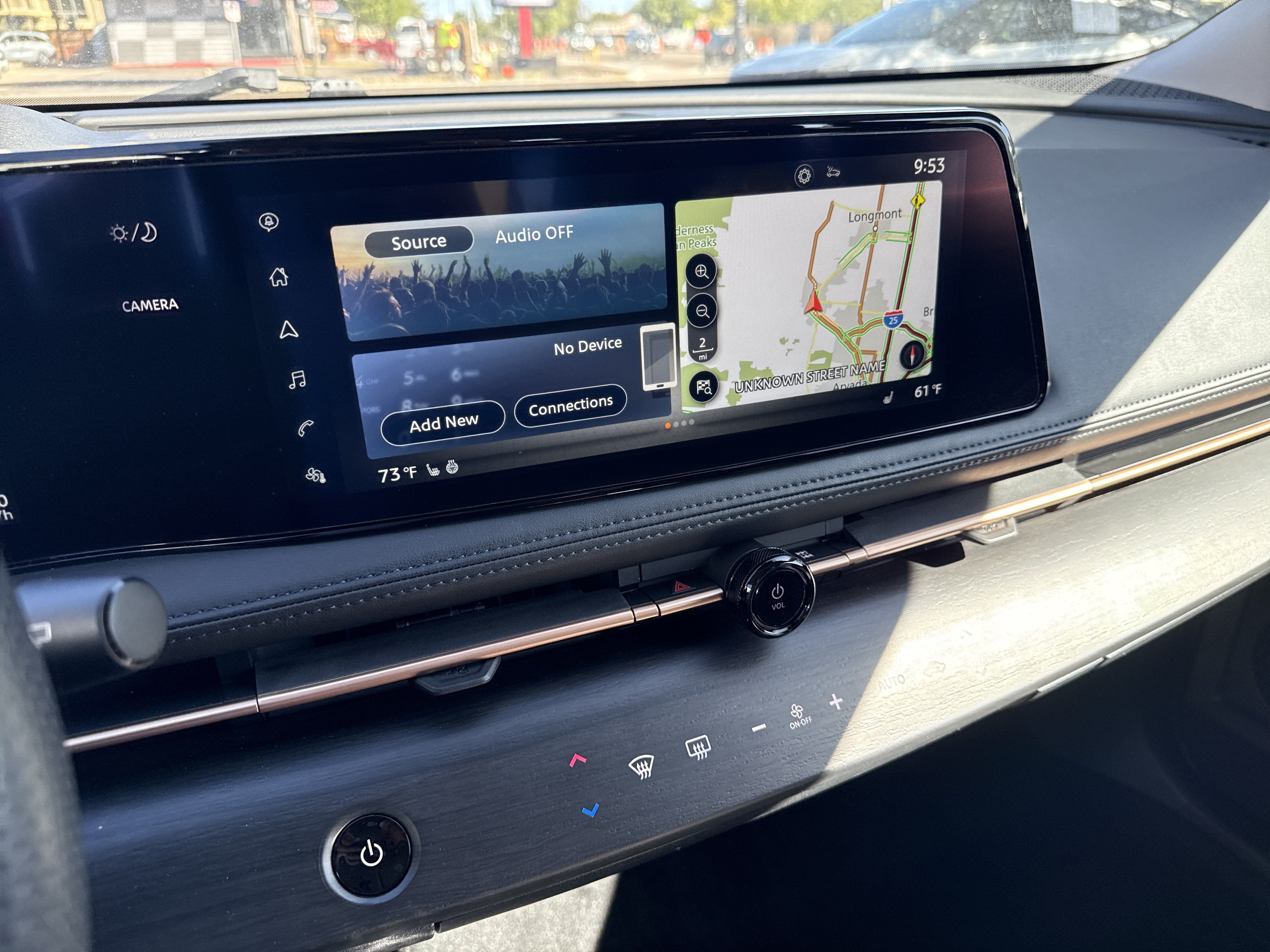 Certified 2024 Nissan Ariya AWD image 11
