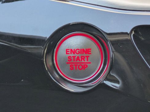 Certified 2023 Acura MDX SH-AWD w/ Technology Package image 17