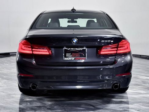 Used 2018 BMW 530e xDrive w/ Premium Package 2 AWD/4WD image 8