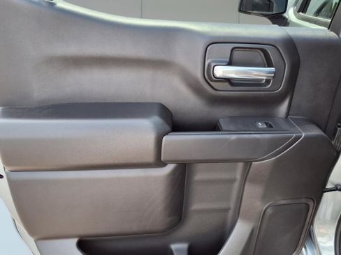 New 2026 Chevrolet Silverado 1500 Custom image 9