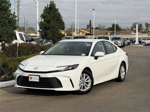 Certified 2025 Toyota Camry LE image 2