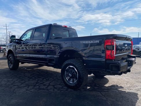 Used 2024 Ford F350 Lariat w/ Lariat Ultimate Package image 7