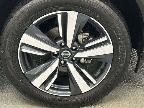 Used 2023 Nissan Rogue SL w/ SL Premium Package AWD/4WD image 21