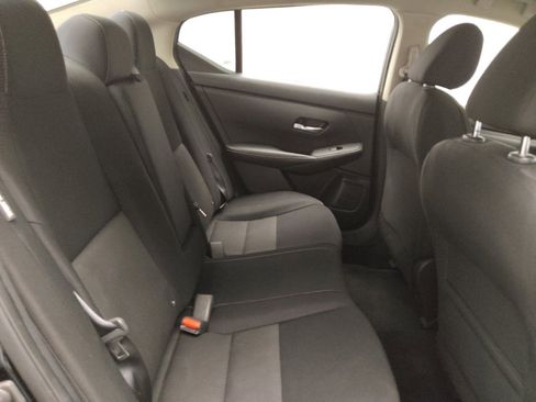 Used 2020 Nissan Sentra SV FWD image 19