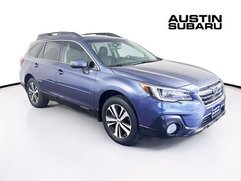 Used 2018 Subaru Outback 2.5i Limited image 1
