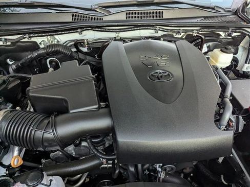 Certified 2023 Toyota Tacoma SR5 image 22