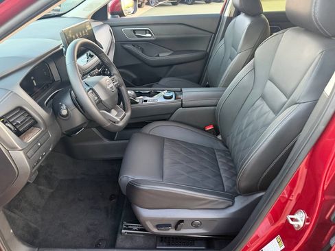 Certified 2026 Nissan Rogue Platinum AWD/4WD image 31