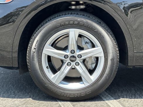 Used 2023 Audi Q5 2.0T Premium w/ Convenience Package AWD/4WD image 26