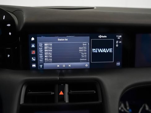 Used 2024 Porsche Taycan 4 Cross Turismo image 21