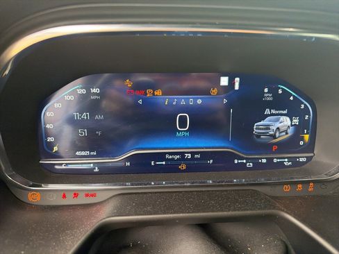 Used 2022 Chevrolet Tahoe LT w/ Luxury Package image 13