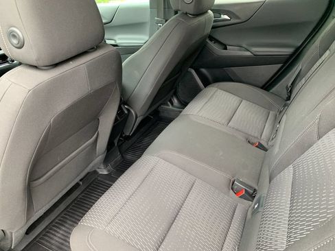 Used 2025 Chevrolet Equinox LT w/ Safety and Technology Package AWD/4WD image 14
